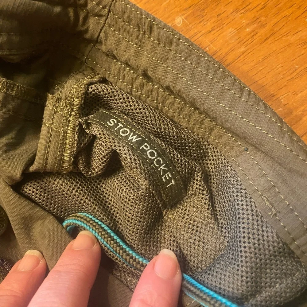 The North Face Women’s Hiking Olive Cargo Shorts